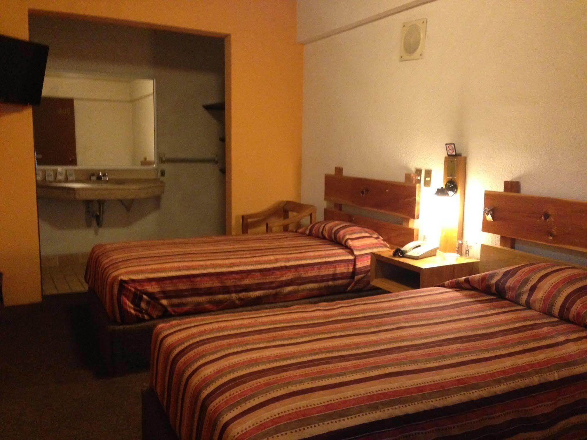 Hotel Marsella Mexico by Eksteriør bilde